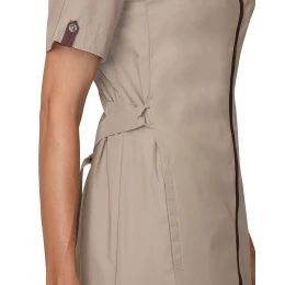 Костюм ЛИРА женский бежевый с шоколадным